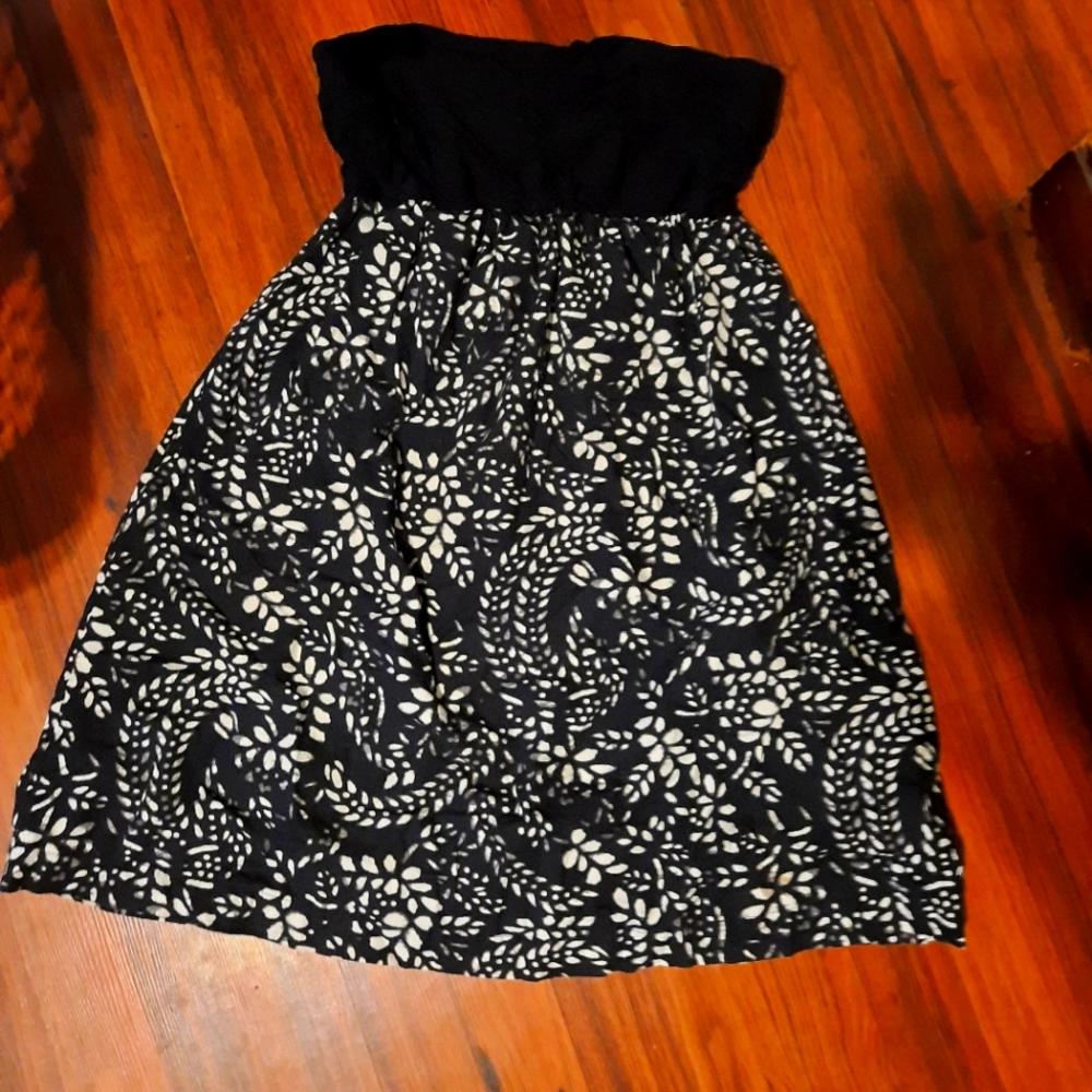 Strapless cute express dress